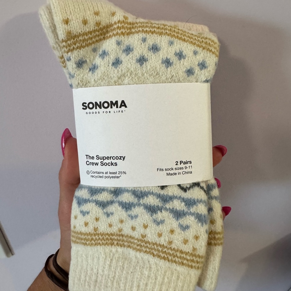 Sonoma Beige and Light Blue Patterned Crew Socks